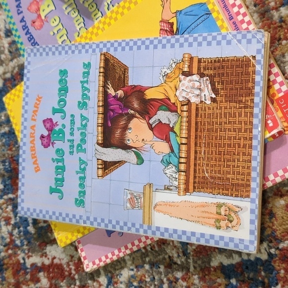 Barbara Park Junie B. Jones Paperback Book Set of 5 - Used - Picture 9 of 9